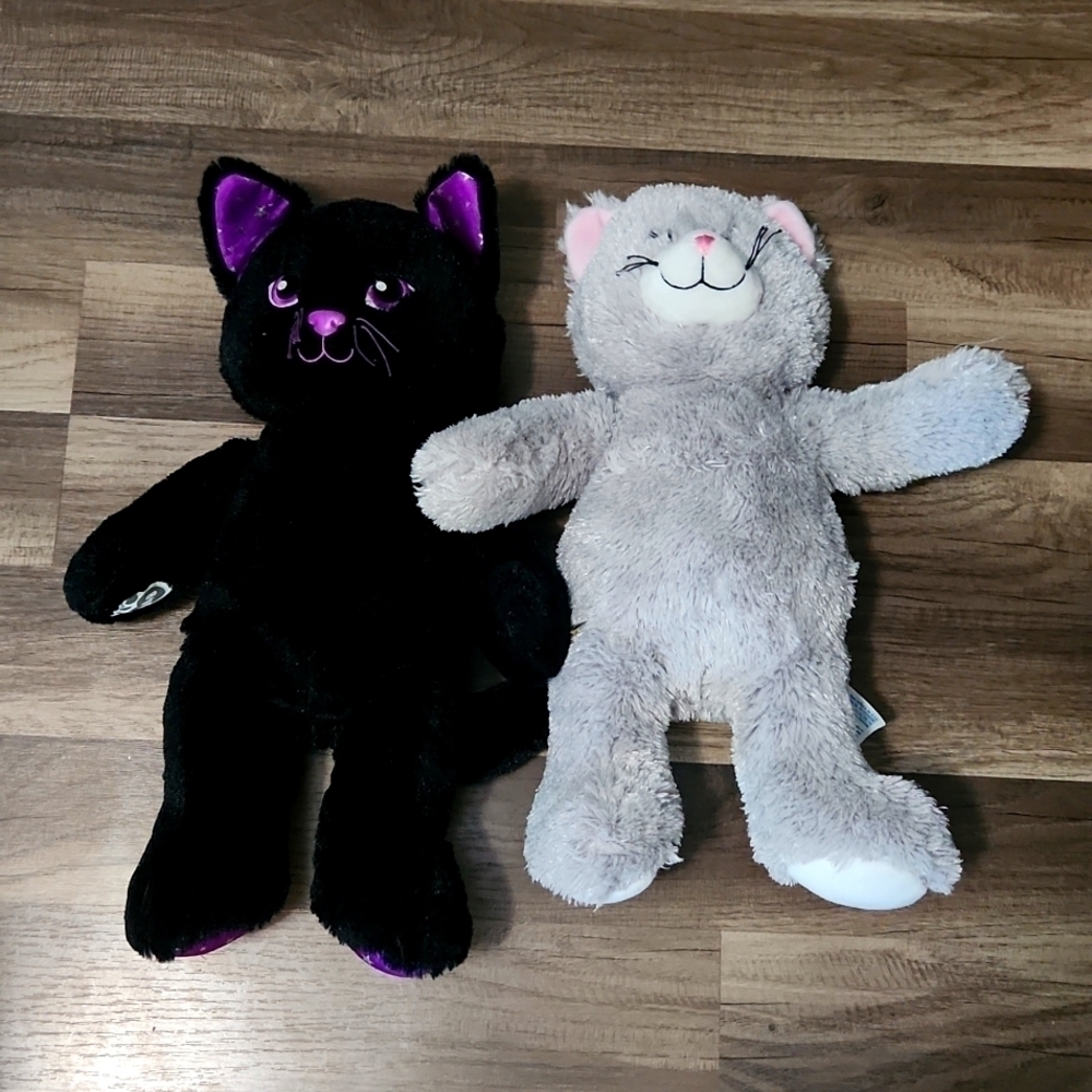 Build - A-  Bear Cat  Starry Sky Night Black Kitty 2012 Gray Kitten 2010 Retired